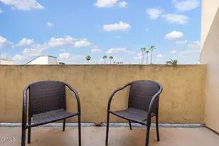 5703 Laurel Canyon Blvd, Los Angeles, CA 91607 - Photo 18