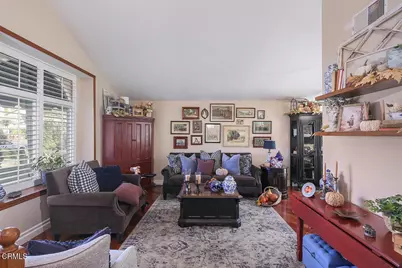 20530 Lisa Gail Drive, Santa Clarita, CA 91350 - Photo 8