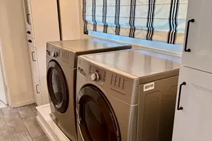 2013 El Vista Ct, Glendale, CA 91208 - Photo 12