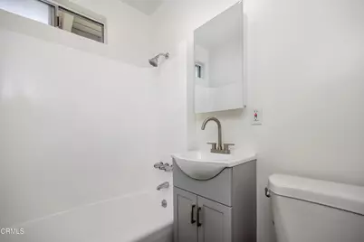 3620 S Budlong Avenue, Los Angeles, CA 90007 - Photo 16