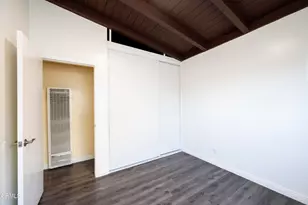 3620 S Budlong Ave, Los Angeles, CA 90007 - Photo 30