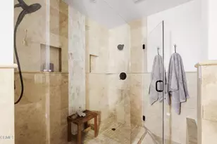 1274 Eagle Vista Dr, Los Angeles, CA 90041 - Photo 32