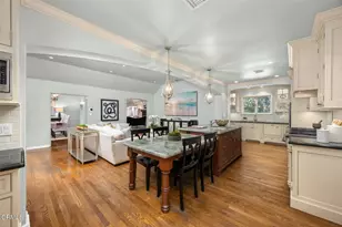 555 Meadow Grove St, La Canada Flintridge, CA 91011 - Photo 22