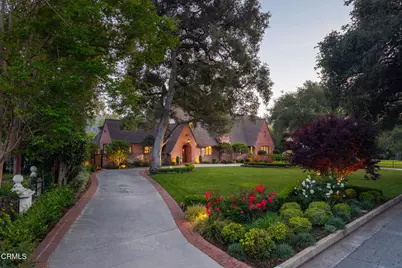 555 Meadow Grove Street, La Canada Flintridge, CA 91011 - Photo 2