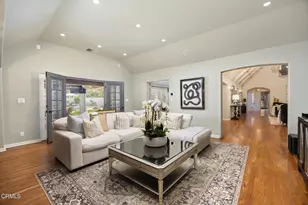 555 Meadow Grove St, La Canada Flintridge, CA 91011 - Photo 18