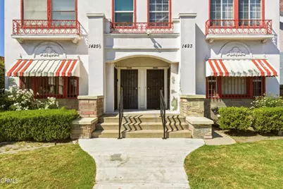 1425 W 48th Street, Los Angeles, CA 90062 - Photo 2