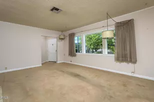 6469 Day St, Tujunga, CA 91042 - Photo 12