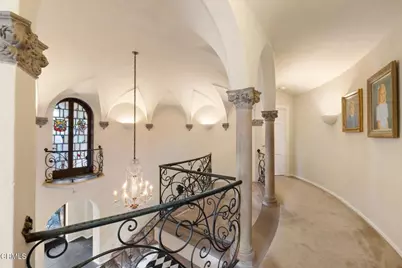 1290 Hillcrest Avenue, Pasadena, CA 91106 - Photo 18