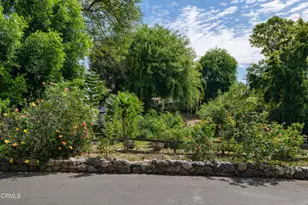 1900 Niodrara Dr, Glendale, CA 91208 - Photo 32