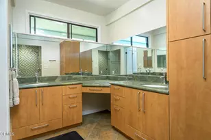 5165 Ocean View Blvd, La Canada Flintridge, CA 91011 - Photo 36