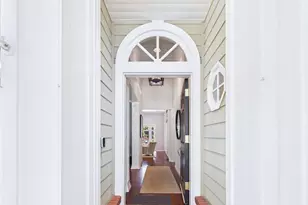 330 Glen Summer Rd, Pasadena, CA 91105 - Photo 2