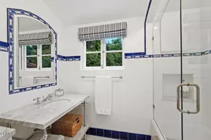 4166 Woodleigh Ln, La Canada Flintridge, CA 91011 - Photo 34