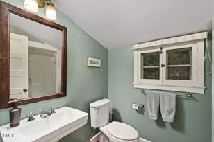 4166 Woodleigh Ln, La Canada Flintridge, CA 91011 - Photo 36