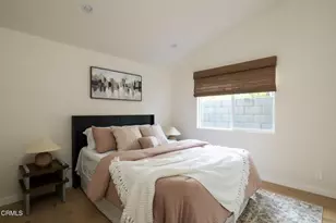 950 N Summit Ave, Pasadena, CA 91103 - Photo 22