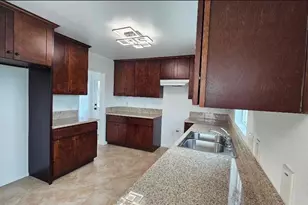 1114 Oban Dr, Los Angeles, CA 90065 - Photo 12