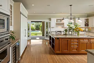 1295 S Oakland Ave, Pasadena, CA 91106 - Photo 22