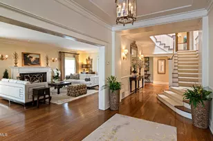 1295 S Oakland Ave, Pasadena, CA 91106 - Photo 8
