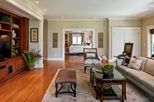 1295 S Oakland Ave, Pasadena, CA 91106 - Photo 30