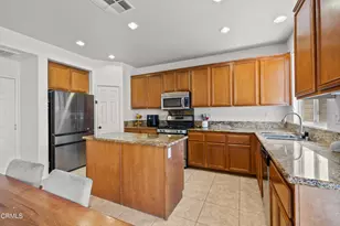 2728 Hornbeam Rd, Palmdale, CA 93551 - Photo 8
