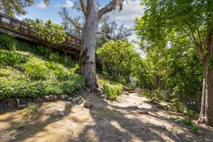 3243 Menlo Dr, Glendale, CA 91208 - Photo 32