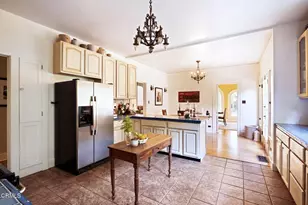 1450 N Michigan Ave, Pasadena, CA 91104 - Photo 14