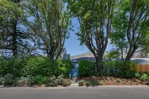 239 E Pentagon St, Altadena, CA 91001 - Photo 2