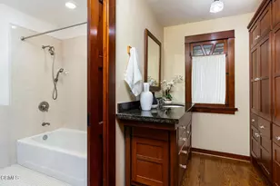 1361 Ridge Way, Pasadena, CA 91106 - Photo 56