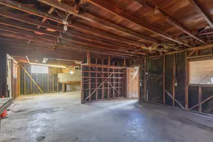 10646 Samoa Ave, Los Angeles, CA 91042 - Photo 32