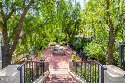 2461 Wagner Street #3, Pasadena, CA 91107 - Photo 38