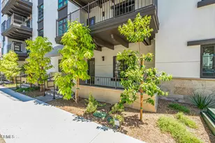139 S Oak Knoll Ave, Pasadena, CA 91101 - Photo 8
