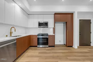 139 S Oak Knoll Ave, Pasadena, CA 91101 - Photo 12