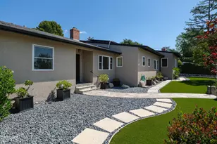 2423 Laughlin Ave, La Crescenta, CA 91214 - Photo 4