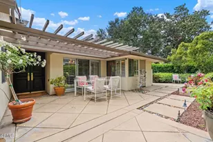 1040 S Orange Grove, Pasadena, CA 91105 - Photo 2