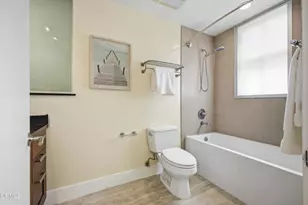 139 S Los Robles Ave, Pasadena, CA 91101 - Photo 20