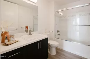 124 W Colorado St, Glendale, CA 91204 - Photo 40