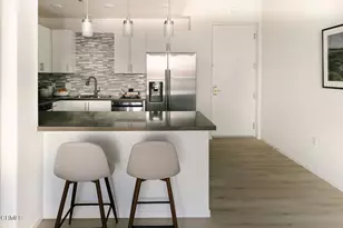 124 W Colorado St, Glendale, CA 91204 - Photo 28