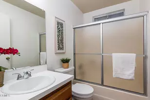 283 S Hudson Ave, Pasadena, CA 91101 - Photo 16