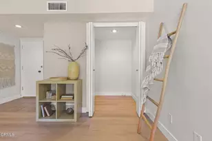 395 S Oakland Ave, Pasadena, CA 91101 - Photo 18