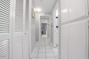 10327 Missouri Ave, Los Angeles, CA 90025 - Photo 12