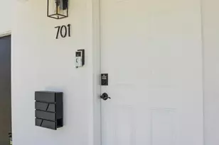 701 S 8th St, Alhambra, CA 91801 - Photo 30
