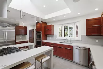 2303 Hillhurst Avenue, Los Angeles, CA 90027 - Photo 4