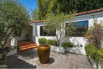 2303 Hillhurst Avenue, Los Angeles, CA 90027 - Photo 10
