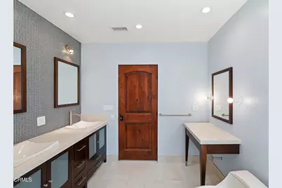 2303 Hillhurst Avenue, Los Angeles, CA 90027 - Photo 50