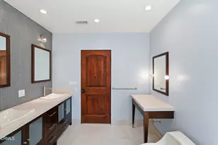 2303 Hillhurst Ave, Los Angeles, CA 90027 - Photo 50