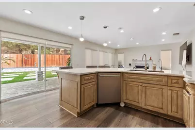 620 Avondale Drive, Corona, CA 92879 - Photo 8