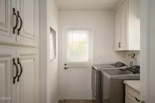 2215 Las Lunas St, Pasadena, CA 91107 - Photo 18
