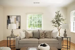 2215 Las Lunas St, Pasadena, CA 91107 - Photo 4
