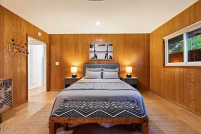 1535 Meadowbrook Road, Altadena, CA 91001 - Photo 16