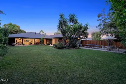1535 Meadowbrook Road, Altadena, CA 91001 - Photo 32