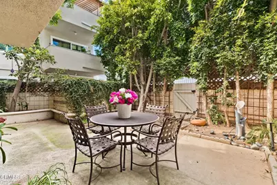 385 S Oakland Avenue #104, Pasadena, CA 91101 - Photo 16